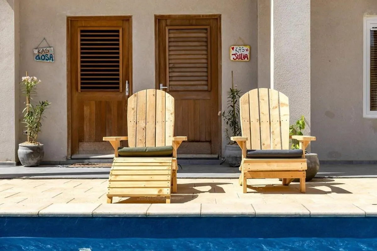 Apartmán Belnem Breeze Kas Julia With Communal Pool Kralendijk